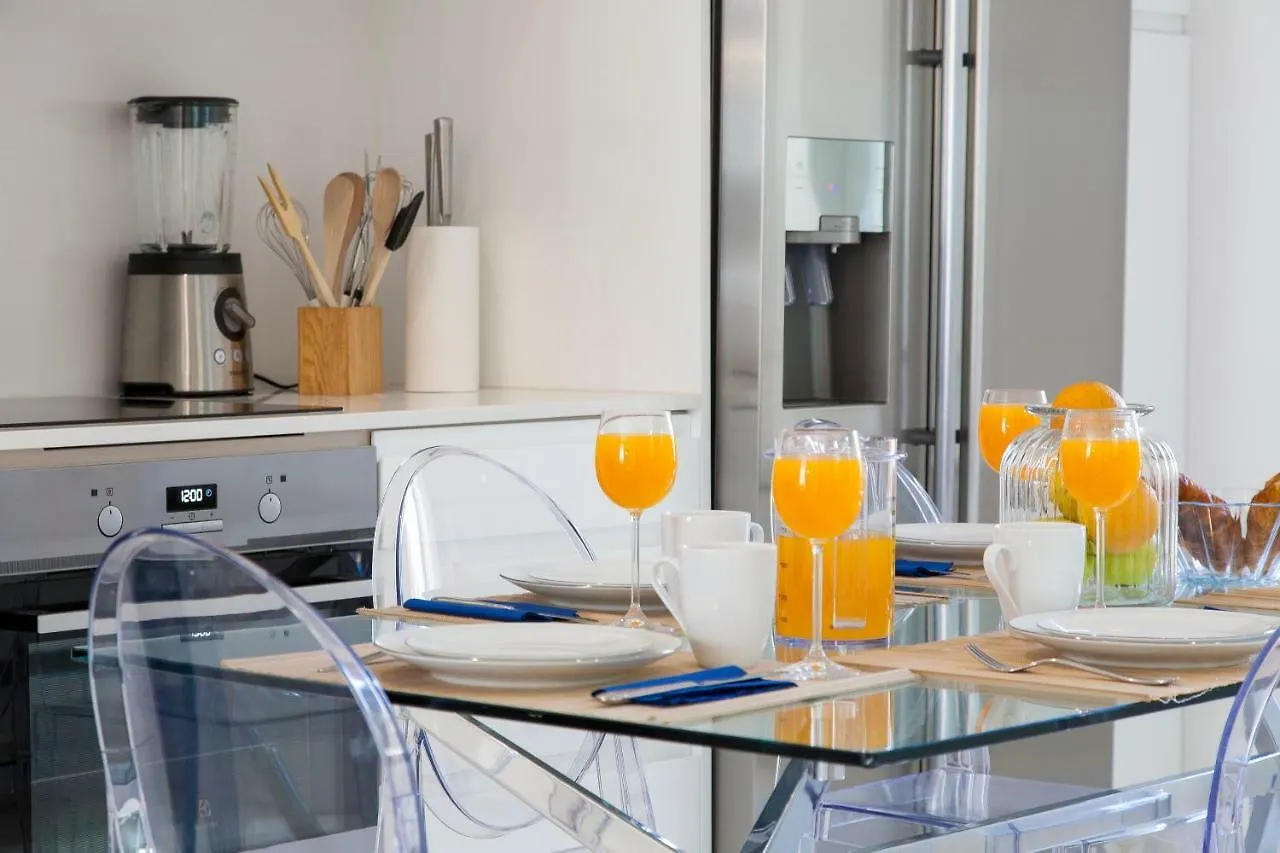 Joivy Baixa Deluxe Apartments